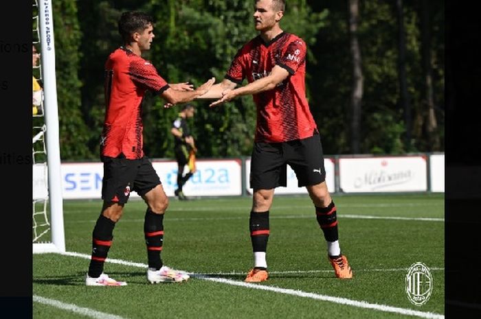 Christian Pulisic membuat 2 assist untuk Tommaso Pobega saat AC Milan mengalahkan Lumezzane 7-0, Kamis (20/7/2023).