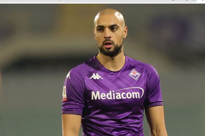 Gelandang Fiorentina, Sofyan Amrabat, dikabarkan masuk incaran Manchester United.