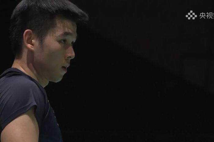 Tunggal putra Thailand, Kunlavut Vitidsarn saat melakoni babak 16 besar Japan Open 2023, di Yoyogi 1st Gymnasium, Shibuya, Jepang, Kamis (27/7/2023)