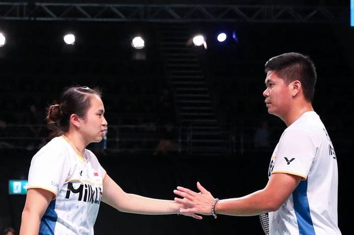 Pasangan ganda campuran Indonesia, Praveen Jordan/Melati Daeva Oktavianti terhenti di babak 16 besar Australian Open 2023 yang digelar di Quaycentre, Sydney Olympic Park, Australia, Kamis (3/8/2023).