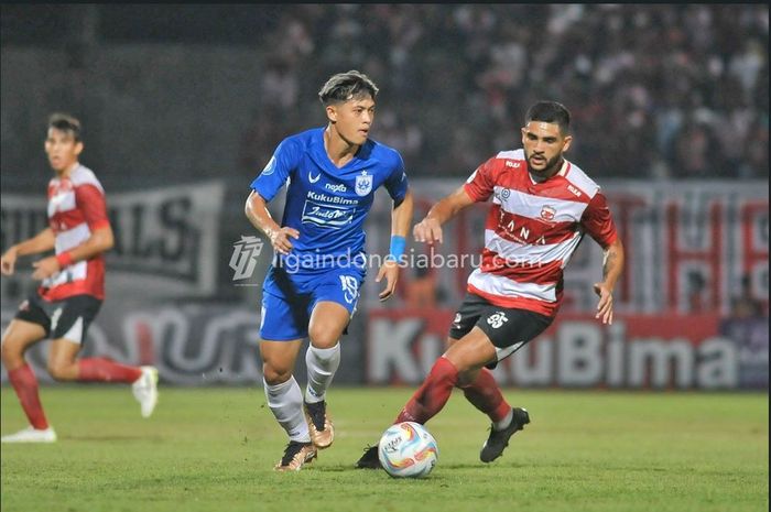 Suasana pertandingan antara Madura United melawan PSIS Semarang dalam laga pekan keenam Liga 1 2023/2024, Sabtu (5/8/2023).