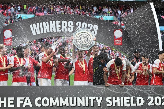 Arsenal saat menjuarai Community Shield 2023 setelah mengalahkan Manchester City lewat drama adu penalti di Stadion Wembley, Minggu (6/8/2023). Jadwal Liga Inggris pekan 1 mempertemukan The Gunners dengan Nottingham Forest.