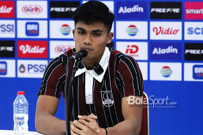 Striker Persis Solo, Ramadhan Sananta saat jumpa pers usai laga lawan Persib Bandung di Stadion Manahan, Solo, Selasa (8/8/2023)