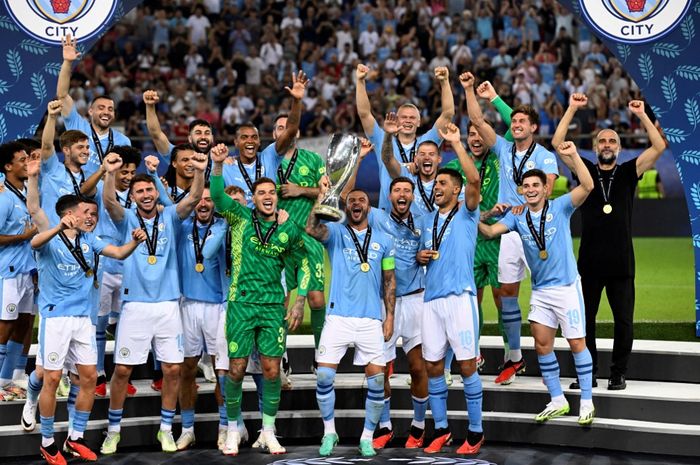 Manchester City berhasil keluar sebagai juara Piala Super Eropa 2023 usai mengalahkan Sevilla via adu penalti.