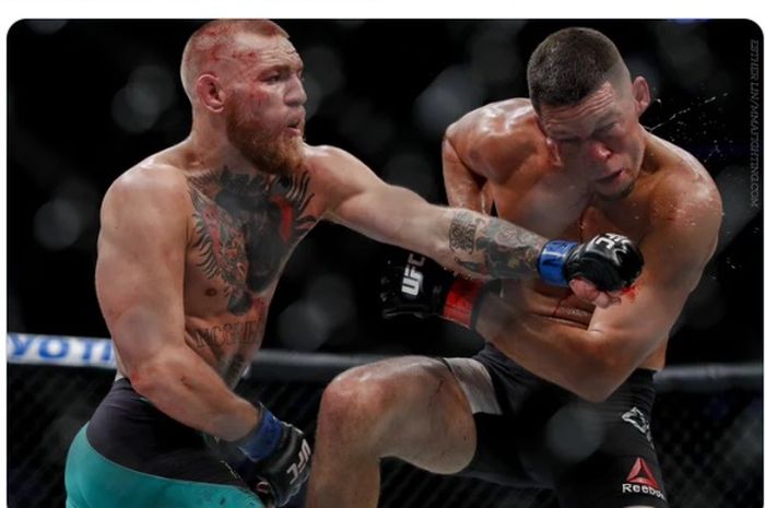 Duel kedua Conor McGregor vs Nate Diaz berlangsung seru selama 5 ronde di UFC 202, 20 Agustus 2016. 