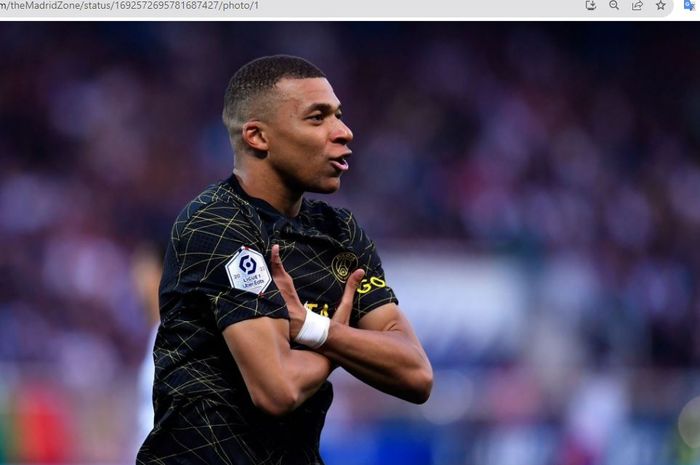 Real Madrid tampaknya mulai bertindak tegas dengan mengirimkan dua pesan khusus untuk Kylian Mbappe sebelum pergi dari Paris Saint-Germain.