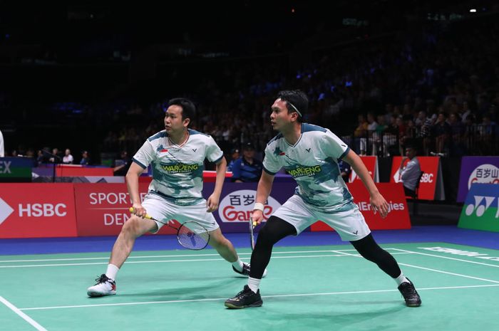 Aksi ganda putra Indonesia, Mohammad Ahsan/Hendra Setiawan pada babak kedua Kejuaraan Dunia 2023, Rabu (23/8/2023)