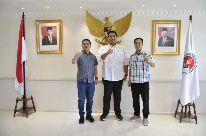 Menpora, Dito Ariotedjo, bersama perwakilan Mills