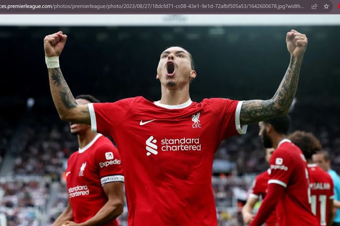 Darwin Nunez merayakan gol untuk Liverpool dalam matchweek 3 Liga Inggris 2023-2024 melawan Newcastle United di Stadion St. James' Park, Minggu (27/8/2023).