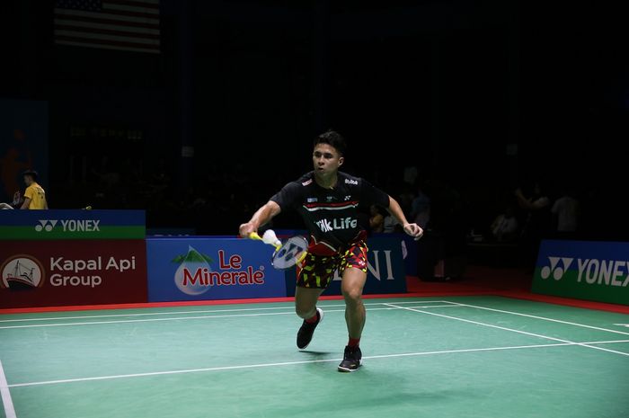 Tunggal putra Indonesia, Ikhsan Leonardo Imanuel Rumbay, saat beraksi pada Xpora Indonesia International Challeng di GOR Bulutangkis Pancing Medan, Selasa, 29 Agustus 2023