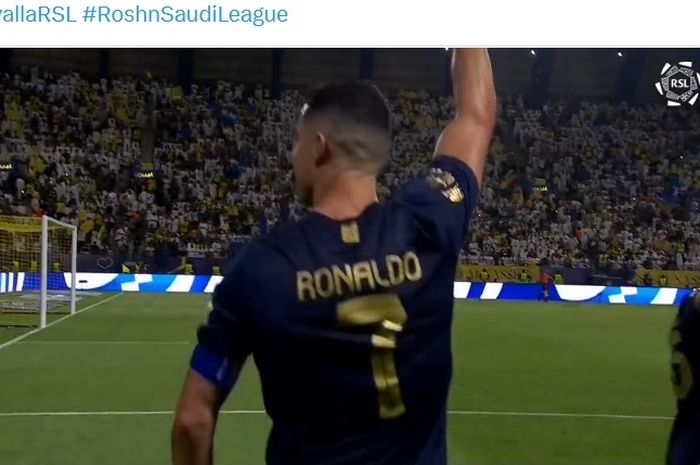 Selebrasi Cristiano Ronaldo saat mencetak gol ke gawang Al Shabab dalam lanjutan Liga Arab Saudi.