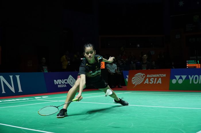 Stephanie WIDJAJA saat beraksi pada Xpora Indonesia International Challeng di GOR Bulutangkis Pancing Medan, Selasa,30 Agustus 2023