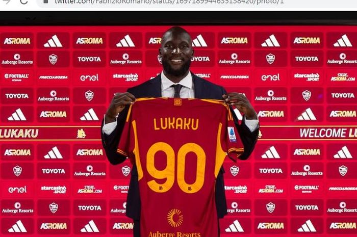 Romelu Lukaku resmi bergabung dengan AS Roma pada musim panas 2023.