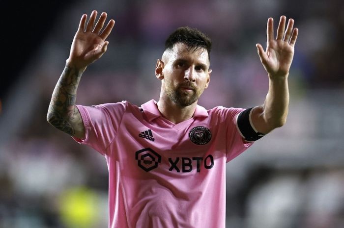 Inter Miami akhirnya merasakan kekalahan perdana mereka setelah 13 pertandingan. Lionel Messi pun langsung diejek oleh lawannya menggunakan piza.