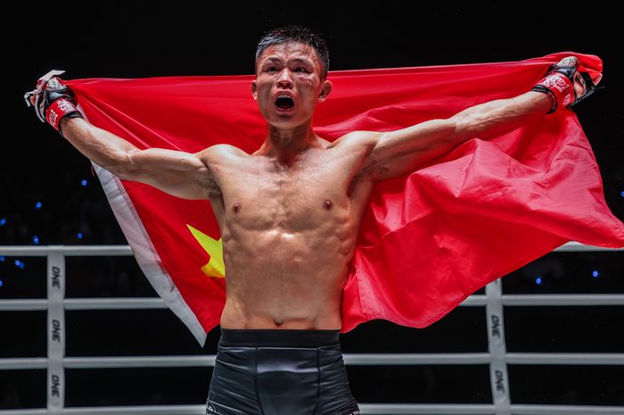 Jagoan kelas terbang ONE Championship, Hu Yong, yang akan menjadi lawan Eko Roni Saputra pada 7 Oktober 2023 di gelaran ONE Fight Night 15.