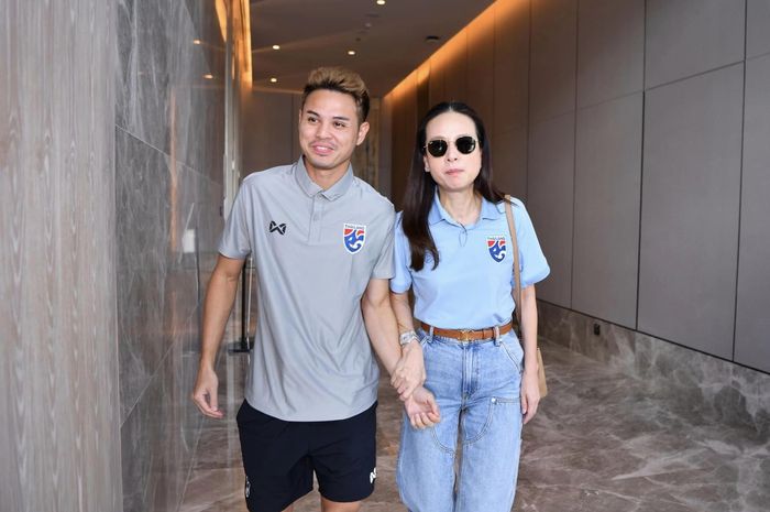 Madam Pang menunjuk Theerathon Bunmathan sebagai kapten Timnas Thailand di Piala Raja 2023.