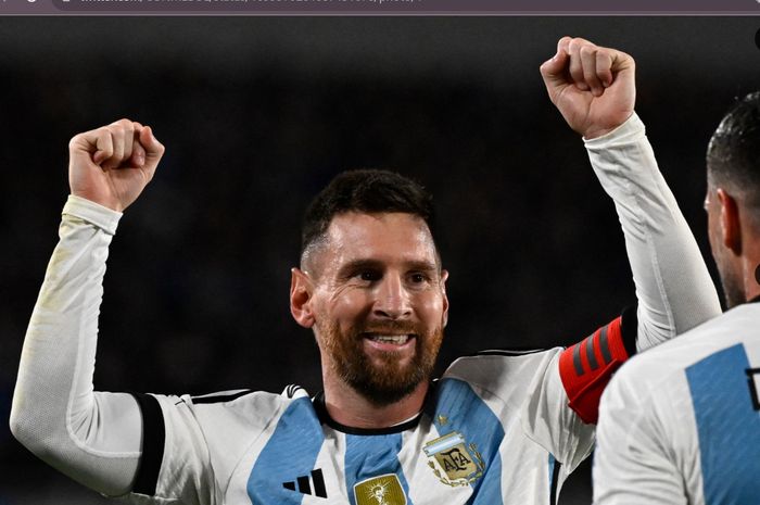 Lionel Messi merayakan gol untuk timnas Argentina ke gawang timnas Ekuador dalam Kualifikasi Piala Dunia 2026 zona CONMEBOL di Stadion El Monumental, Kamis (7/9/2023) waktu setempat.