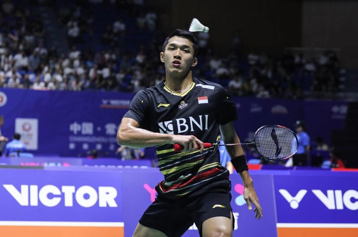 Pebulu tangkis tunggal putra Indonesia, Jonatan Christie, pada perempat final China Open 2023 di Olympic Sports Center Gymnasium, Changzhou, Jumat (8/9/2023).