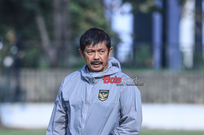 Pelatih timnas U-24 Indonesia, Indra Sjafri, menunjukkan sikap keren dan sportifnya dengan mendoakan agar Uzbekistan bisa berjalan di Asian Games 2022 meski telah disingkirkan dalam ajang ini.