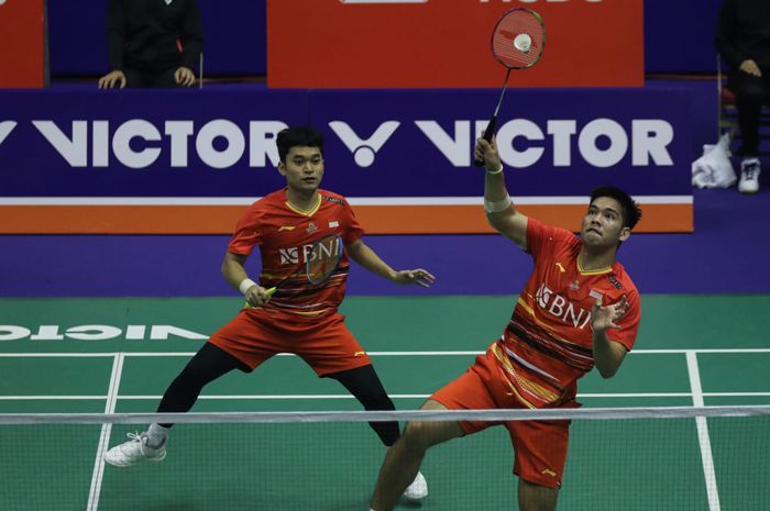 Aksi Leo Rolly Carnando/Daniel Marthin berlaga pada perempat final Hong Kong Open 2023 di Hong Kong Coliseum, Kowloon, Hong Kong, Jumat (15/9/2023).