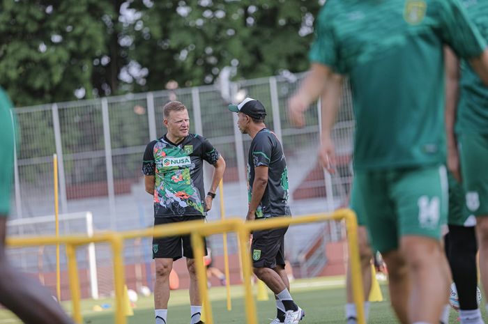 Pelatih anyar Persebaya Surabaya, Josep Gombau