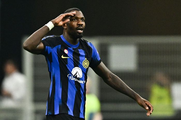 Marcus Thuram merayakan golnya dalam duel Inter Milan vs AC Milan pada lanjutan Liga Italia di San Siro (16/9/2023). Thuram makin seram, Inter sudah lupakan Romelu Lukaku.