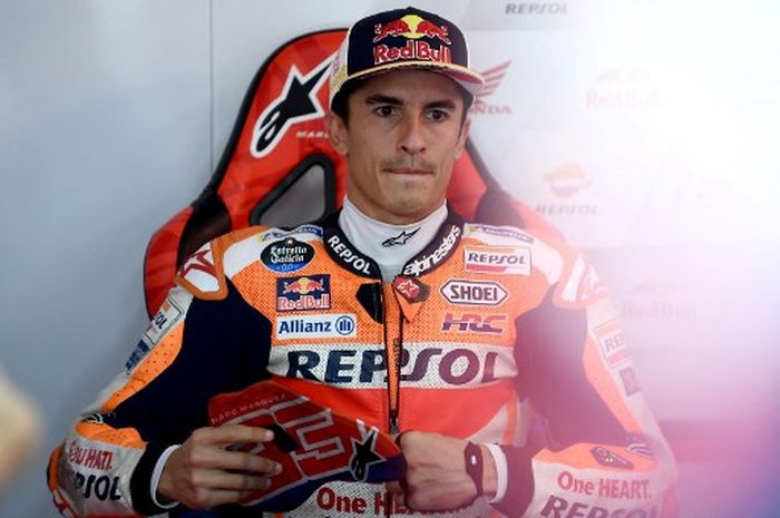 Pembalap Repsol  Honda, Marc Marquez, melakukan persiapan jelang Free Practice MotoGP Jepang 2023 di Sirkuit Motegi, Jumat (29/9/2023).