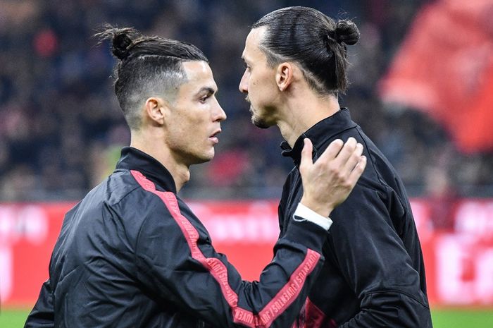 Zlatan Ibrahimovic (kanan) dan Cristiano Ronaldo bertemu pada duel AC Milan vs Juventus di Coppa Italia (13/2/2020). Dalam usia 42 tahun, Zlatan mengaku lebih baik dari 95 persen striker di dunia ini, lanjutan sindir Ronaldo?