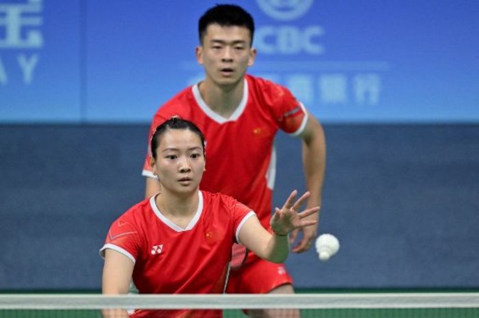 Pasangan ganda campuran China, Zheng Si Wei/Huang Ya Qiong, melaju ke babak final Kumamoto Masters 2023