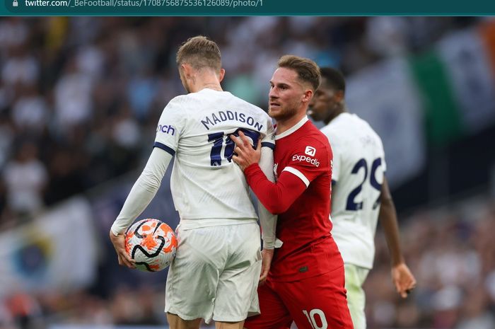 Alexis Mac Allister tampil saat Liverpool kalah dari Tottenham Hotspur dalam lanjutan Liga Inggris 2023-2024.