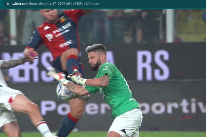 Olivier Giroud menjadi kiper dadakan AC Milan setelah Mike Maignan mendapat kartu merah dalam laga kontra Genoa.