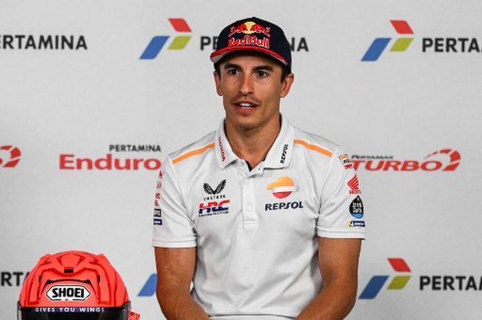 Pembalap Repsol Honda, Marc Marquez,  berbicara menjelang seri balap MotoGP Indonesia 2023 di Sirkuit Mandalika, Lombok, NTB, Kamis (12/10/2023).