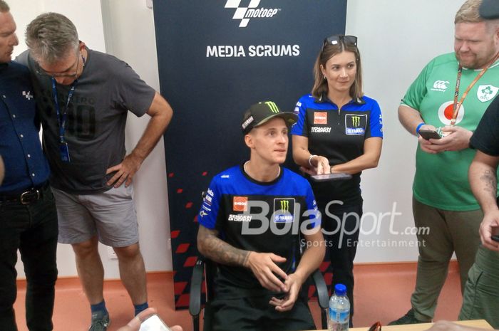 Pembalap Monster Energy Yamaha, Fabio Quartararo, saat menjawab pertanyaan awak media pada MotoGP Indonesia 2023