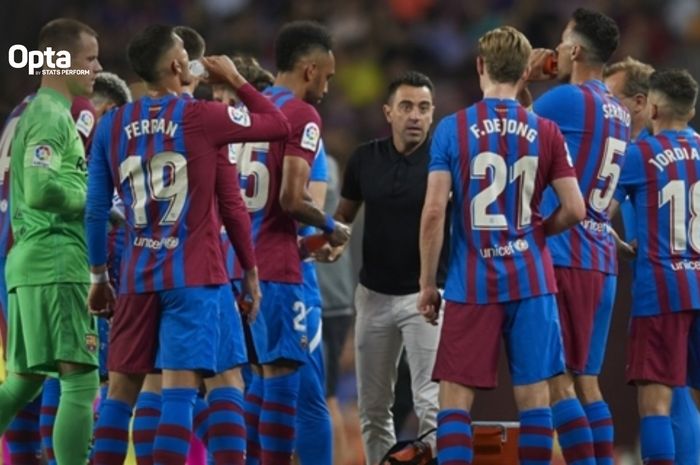 Aksi para pemain Barcelona dalam laga melawan Athletic Club pada lanjutan Liga Spanyol di Stadion Camp Nou, Minggu (22/10/2023).