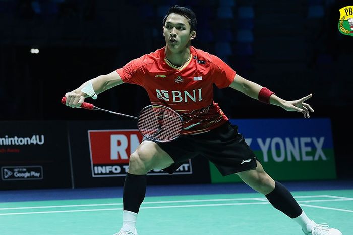 Tunggal putra Indonesia, Jonatan Christie, berhasil memenangi pertandingan perempat final French Open 2023 di Glaz Arena, Rennes, Prancis, 27 Oktober 2023.