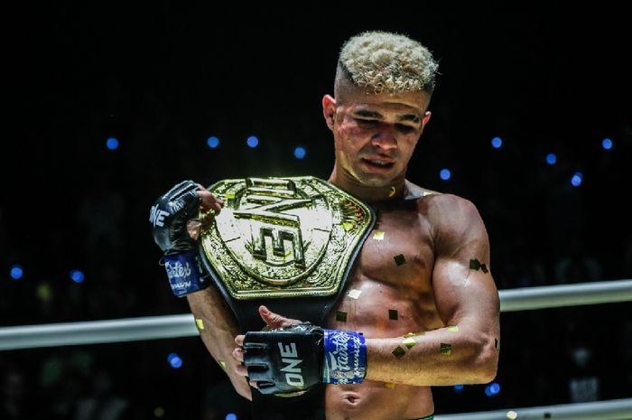 Juara kelas bantam ONE Championship, Fabricio Andrade, akan tampil di ONE Fight Night 16 pada 4 November 2023.