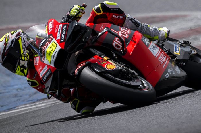 Pembalap Ducati di World Superbike, Alvaro Bautista, mendapatkan wildcard pada seri balap MotoGP Malaysia. Bautista akan tampil sebagai juara bertahan WSBK.