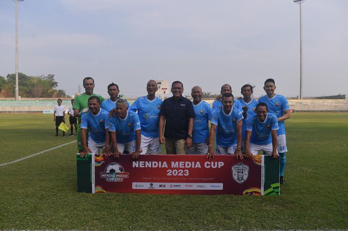 Legenda timnas Indonesia beraksi di Nendia Media Cup 2023 untuk menyemarakan Piala Dunia U-17 2023