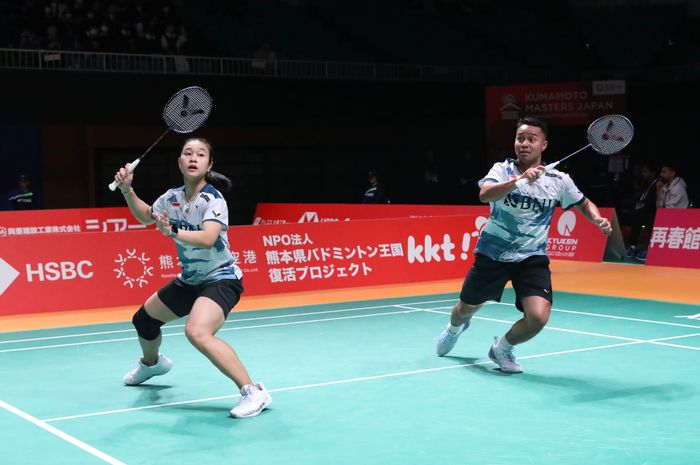 Pasangan ganda campuran Indonesia, Rehan Naufal Kusharjanto/Lisa Ayu Kusumawati menelan kekalahan di babak 32 besar Kumamoto Masters 2023 di Kumamoto Prefectural Gymnasium, Jepang, Rabu (15/11/2023)