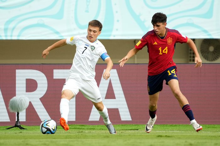 Suasana Pertandingan Uzbekistan vs Spanyol dalam lanjutan Piala Dunia U-17 2023 di Stadion Manahan, Surakarta pada Kamis (16/11/2023) pukul 16.00 WIB.