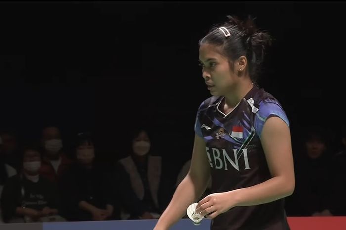 Tunggal putri Indonesia, Gregoria Mariska Tunjung saat berlaga pada semifinal Kumamoto Masters 2023 melawan Zhang Beiwen (Amerika Serikat), di Kumamoto Prefectural Gymnasium, Jepang, Sabtu (18/11/2023)