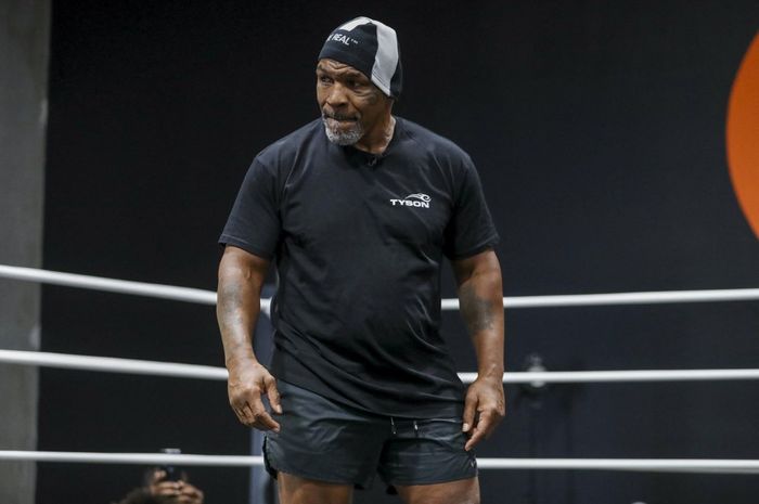 Legenda tinju kelas berat, Mike Tyson