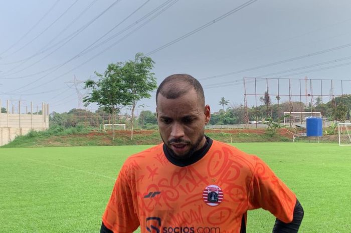 Gustavo Almeida seusai latihan Persija di Nirwana Park, Sawangan, Senin (20/11/2023).