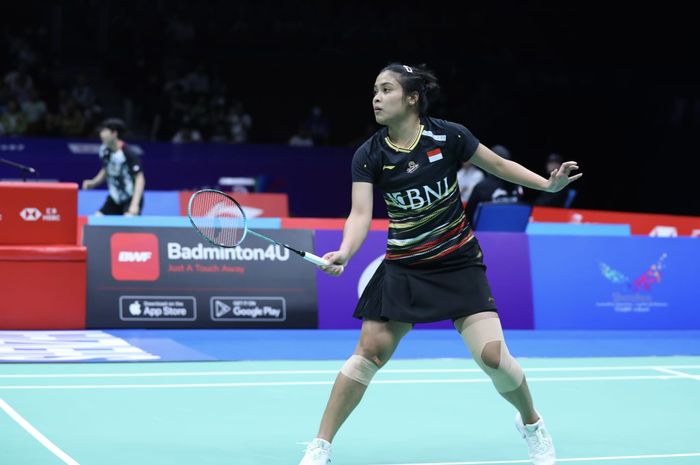 Pebulu tangkis tunggal putri Indonesia, Gregoria Mariska Tunjung, pada babak pertama China Masters 2023 di Shenzhen Bay Gymnasium, Rabu (22/11/2023).