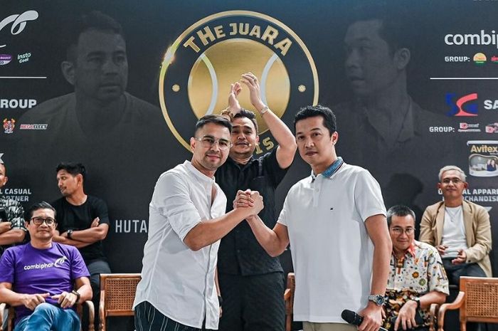 Raffi Ahmad dan Taufik Hidayat akan beradu dalam pertandingan tenis di acara The Juara dari JebreeetMedia.