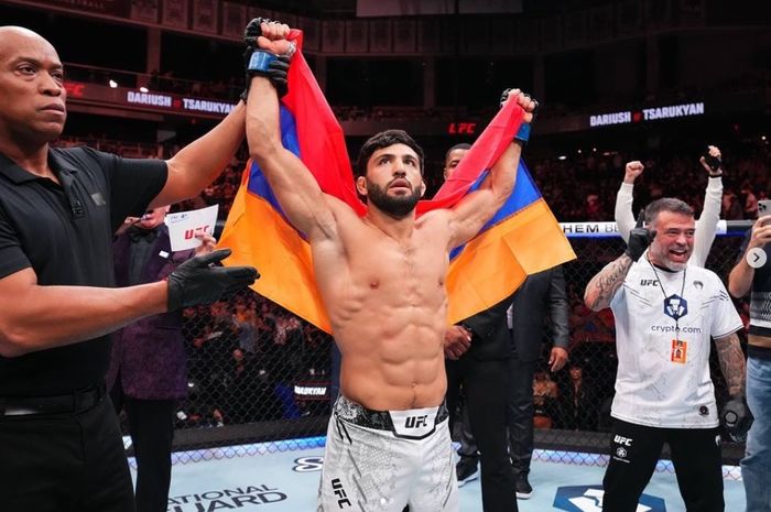Arman Tsarukyan setelah menang atas Beneil Dariush di UFC Austin pada Sabtu (2/12/2023).