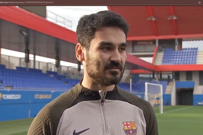 Ilkay Guendogan curhat mengenai kariernya di Barcelona. Ia juga sempat menyebut nama Lionel Messi dan Pep Guardiola.