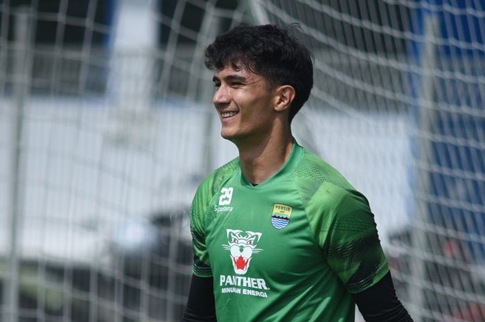 Kevin Mendoza, kiper baru Persib Bandung asal Filipina.