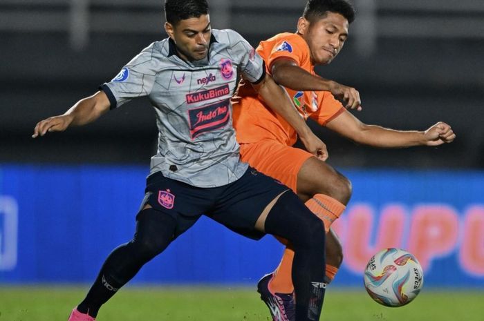 Suasana pertandingan Borneo FC vs PSIS Semarang pada laga pekan ke-22 Liga 1 2023/2024 di Stadion Segiri, Samarinda, Kalimantan Timur, Sabtu (9/12/2023)