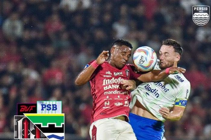 Suasana pertandingan Bali United versus Persib Bandung di pekan ke-23 Liga 1 2023-2024.